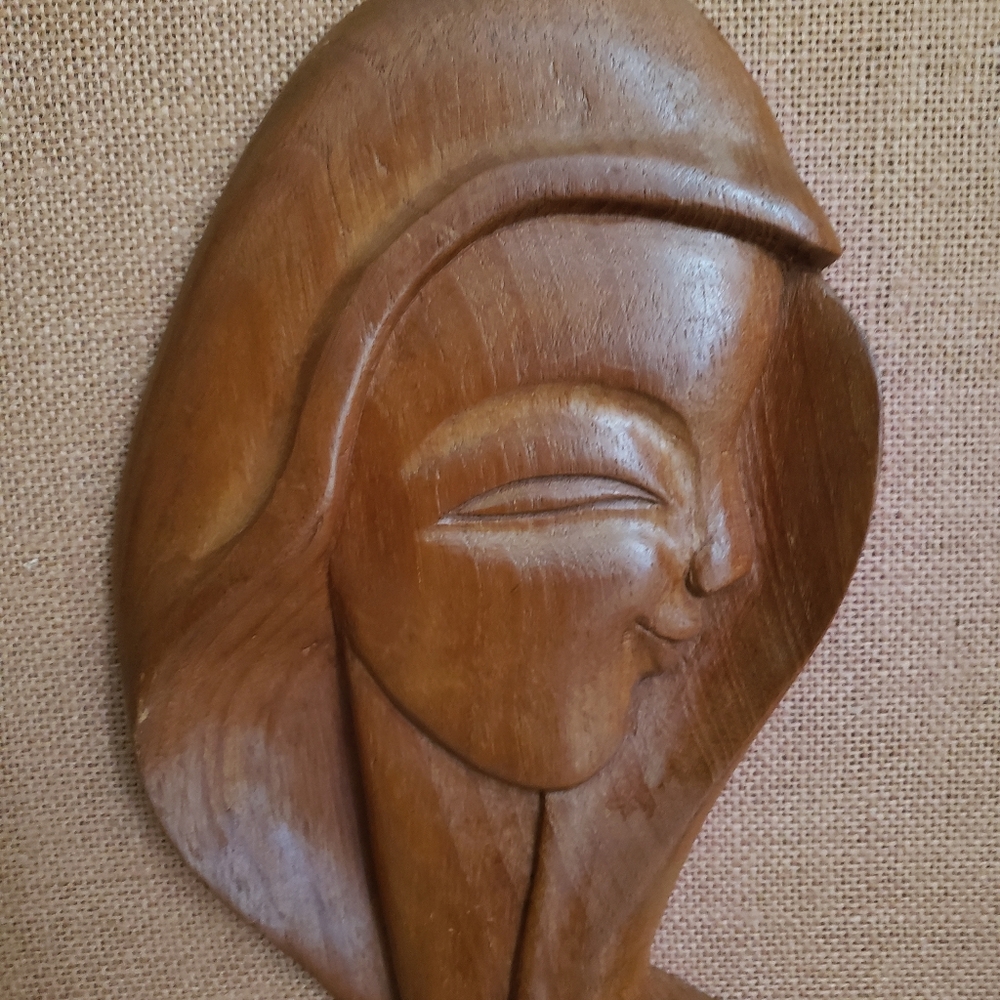 Vintage MCM teak silhouette carved wood pair - Picture 10 of 16